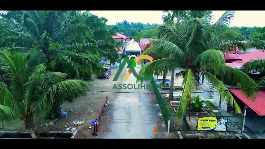Rakaman video ruang majlis indoor Assolihin yang siap berhias
